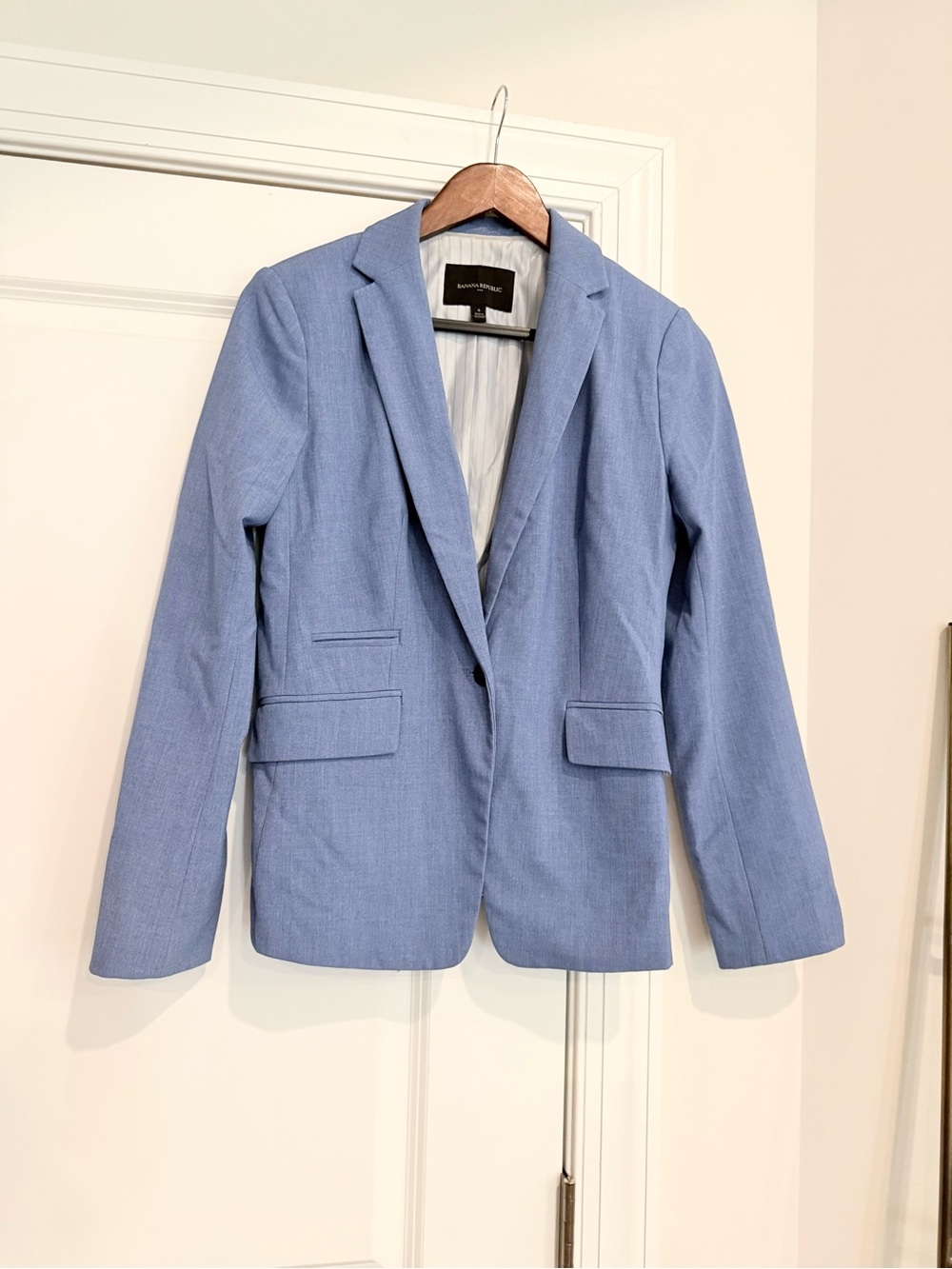 Banana Republic Light Blue Single-Button Blazer